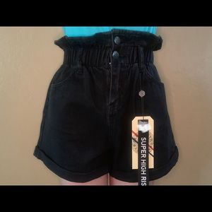 Black shorts! Super stretchy and comfy!